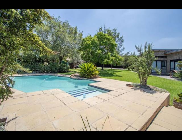 4 BEDROOM HOUSE FOR SALE IN BEAULIEU